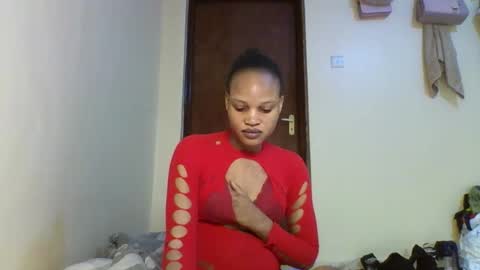 Snapshot of last_barbie chatting on 11/30/25, 12:53 Last barbie online show from 11/30/25, 12:53