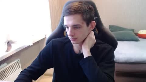 Kenny online show from 10/03/25, 12:02