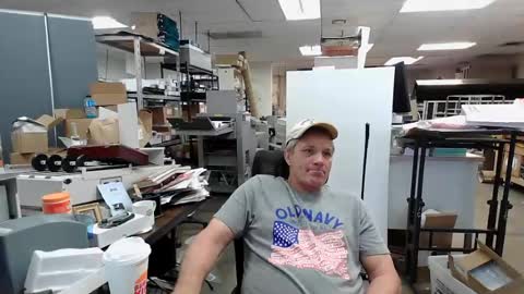 Snapshot of lasvegasmale4u602 chatting on 07/18/26, 04:22 lasvegasmale4u602 online show from 07/18/26, 04:22