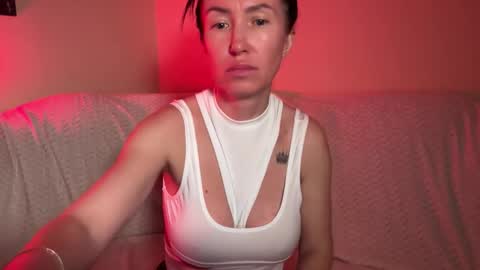 Snapshot of latebloomtati chatting on 04/22/26, 09:16 Goddess Tati Bangs Fetish online show from 04/22/26, 09:16