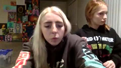 Roxy blue online show from 02/22/26, 05:51