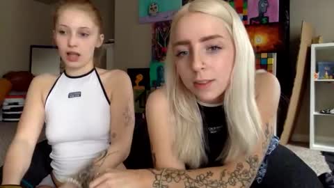 Roxy blue online show from 02/23/26, 08:39