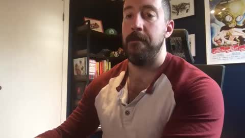 Latenightlunch online show from 05/05/26, 02:14