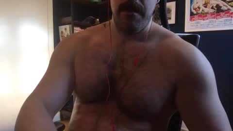Latenightlunch online show from 05/07/26, 01:38