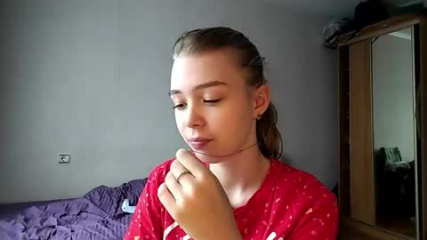 Snapshot of lateshastarnaud chatting on 05/03/26, 08:09 Linet online show from 05/03/26, 08:09