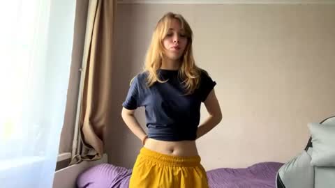 Linet online show from 06/15/26, 07:54