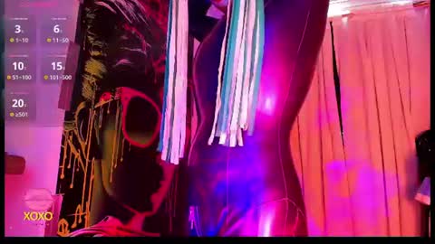 Snapshot of latex_rose_daniels chatting on 06/25/26, 03:49 ROSE online show from 06/25/26, 03:49