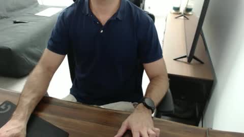 Snapshot of latexdave84 chatting on 11/27/25, 10:28 latexdave84 online show from 11/27/25, 10:28