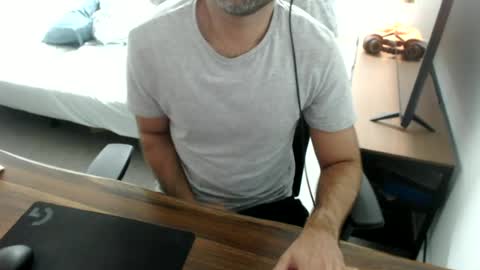 latexdave84 online show from 06/25/26, 01:59