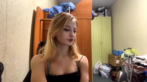 Amelia online show from 01/14/26, 05:18