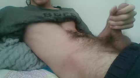 Snapshot of latin_boi6 chatting on 05/07/26, 02:55 Angel online show from 05/07/26, 02:55