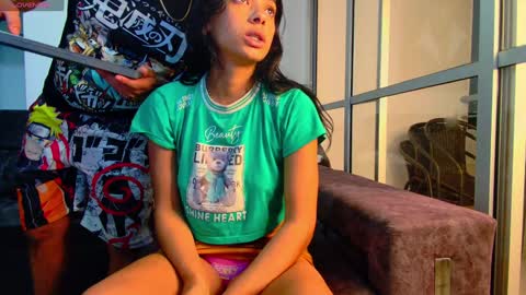 Snapshot of latin_couple77 chatting on 01/18/25, 02:58 Sara y Andy online show from 01/18/25, 02:58