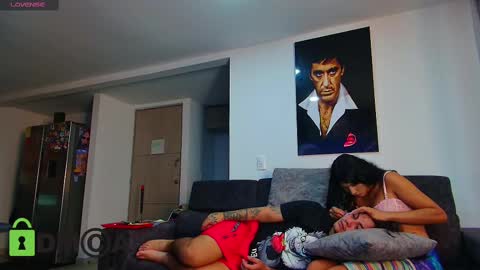 Snapshot of latin_couple77 chatting on 02/11/25, 07:33 Sara y Andy online show from 02/11/25, 07:33