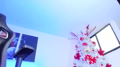 Snapshot of latin_goddessx chatting on 12/22/24, 07:42 instagramlatin goddessx   im nikoll online show from 12/22/24, 07:42