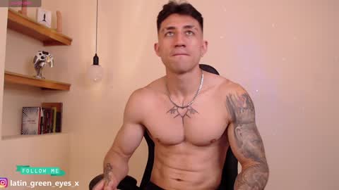 Snapshot of latin_green_eyes_ chatting on 01/15/25, 10:57 latin_green_eyes_ online show from 01/15/25, 10:57