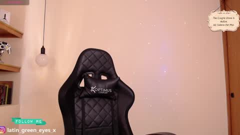 Snapshot of latin_green_eyes_ chatting on 02/17/25, 12:38 latin_green_eyes_ online show from 02/17/25, 12:38