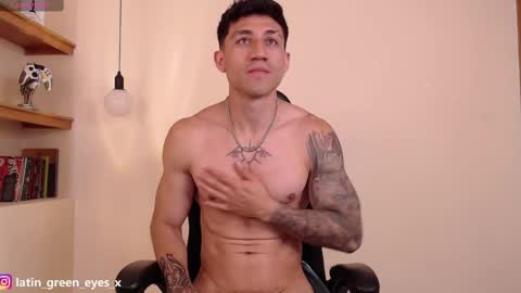 Snapshot of latin_green_eyes_ chatting on 03/07/25, 04:00 latin_green_eyes_ online show from 03/07/25, 04:00