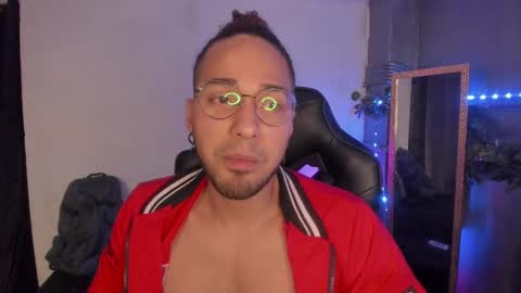 Snapshot of latin_luxury_i chatting on 02/27/25, 07:12  Free OF online show from 02/27/25, 07:12