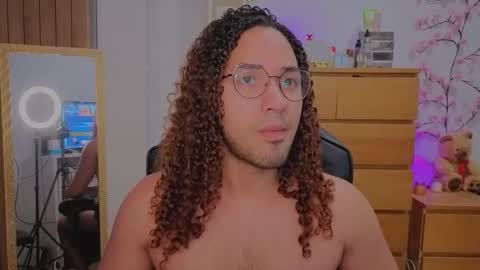  Free OF online show from 02/18/26, 05:47