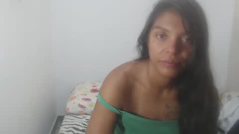 Snapshot of latin_meg chatting on 06/11/26, 04:27 M E G A N online show from 06/11/26, 04:27