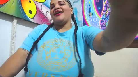 latina_bigboos12 online show from 10/16/25, 03:40