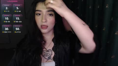 Snapshot of latina_mia chatting on 03/15/26, 11:55 miiiiiiaaaa online show from 03/15/26, 11:55