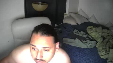 LatinoBB online show from 10/24/25, 08:11