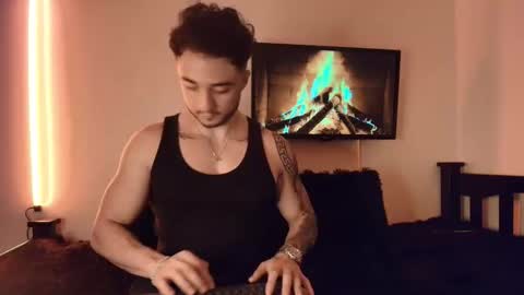 LatinBoyVIP  Colombian online show from 04/29/26, 01:43