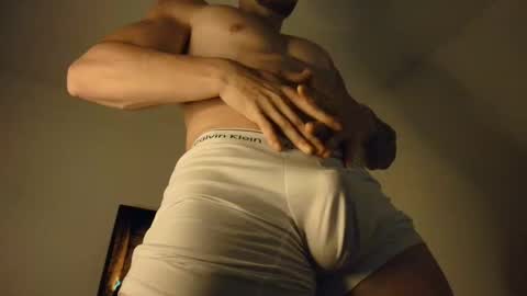 LatinBoyVIP  Colombian online show from 05/08/26, 01:38