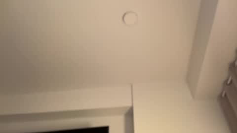 Snapshot of latinella chatting on 05/07/26, 02:39 Hi - online show from 05/07/26, 02:39