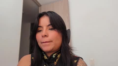 Snapshot of latinevil chatting on 11/09/25, 02:54 Mistress Maddie and Master Jordan online show from 11/09/25, 02:54