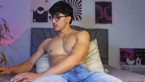 Logan online show from 11/30/25, 02:59