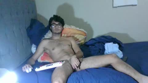 Snapshot of latinincognito chatting on 12/18/25, 05:24 latinincognito online show from 12/18/25, 05:24