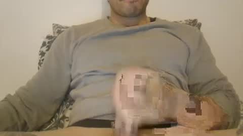 Snapshot of latinloveerx chatting on 10/15/25, 04:34 latinloveerx online show from 10/15/25, 04:34
