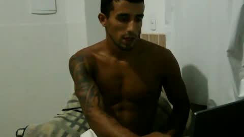 Snapshot of latinmarian chatting on 04/01/26, 11:57 latinmarian online show from 04/01/26, 11:57