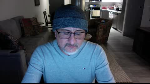 QS - INDEPENDENT MODEL online show from 12/22/24, 05:12