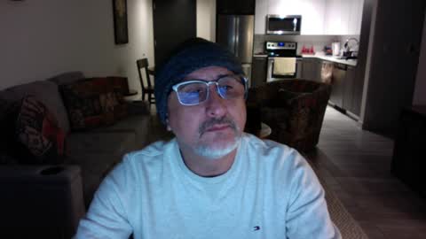 QS - INDEPENDENT MODEL online show from 02/02/25, 11:21