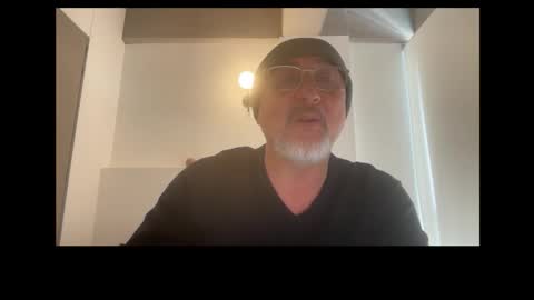 QS - INDEPENDENT MODEL online show from 09/08/25, 06:07