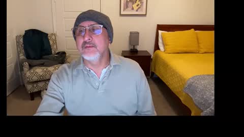 QS - INDEPENDENT MODEL online show from 12/05/25, 04:43