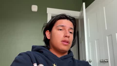 latino_hotcb1 online show from 12/23/24, 04:17