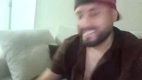 latinocl33 online show from 05/11/26, 01:22