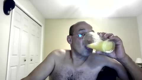 latinoinfla online show from 10/21/25, 02:01