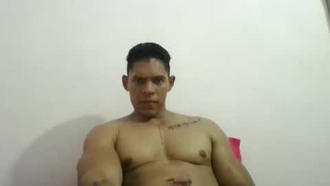 Snapshot of latinoxxl22cm chatting on 03/07/25, 03:19 latinoxxl22cm online show from 03/07/25, 03:19