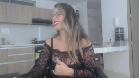 Snapshot of latinpaprika chatting on 03/08/26, 02:54 latinpaprika online show from 03/08/26, 02:54