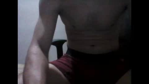 Snapshot of latintropikal chatting on 03/02/25, 03:02 Latin Flow online show from 03/02/25, 03:02