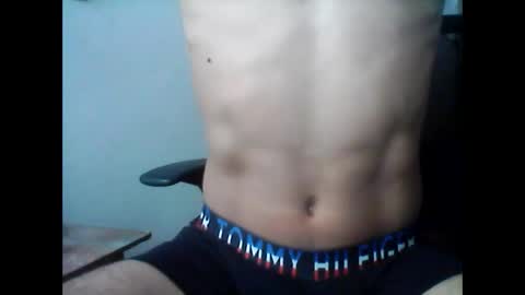 Snapshot of latintropikal chatting on 03/02/25, 08:07 Latin Flow online show from 03/02/25, 08:07