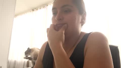 Julieta online show from 03/10/25, 07:29