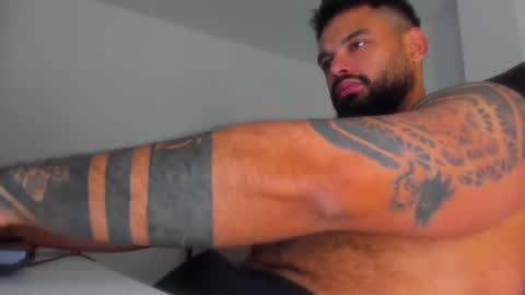 philip online show from 02/11/25, 01:30