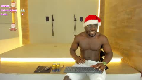 LEANDRO online show from 12/21/24, 12:38