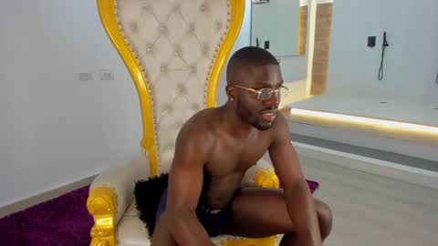 LEANDRO online show from 12/24/24, 12:22